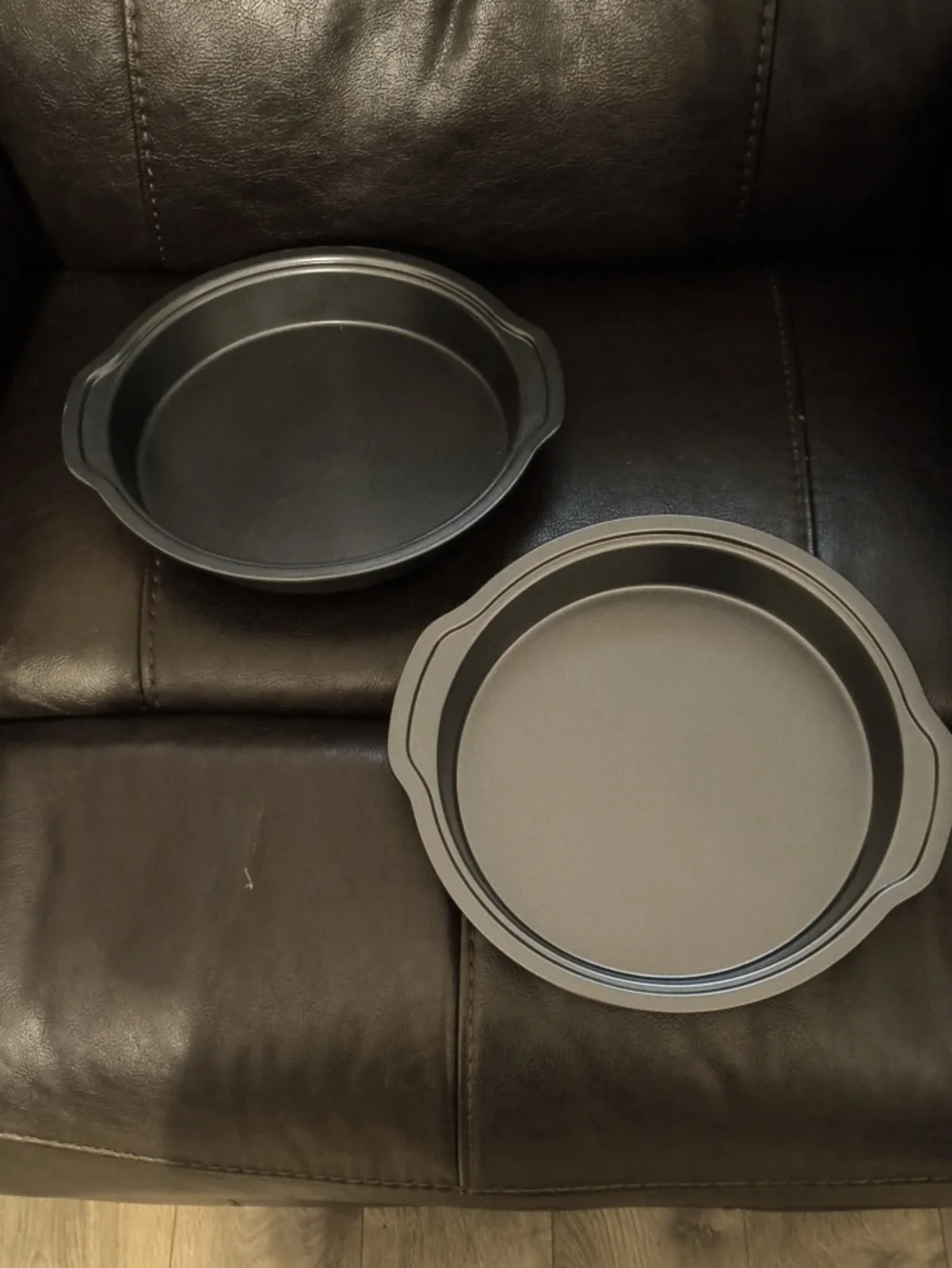 Pampered Chef Gray Nonstick Round Baking Pans with Handles - Set of 2